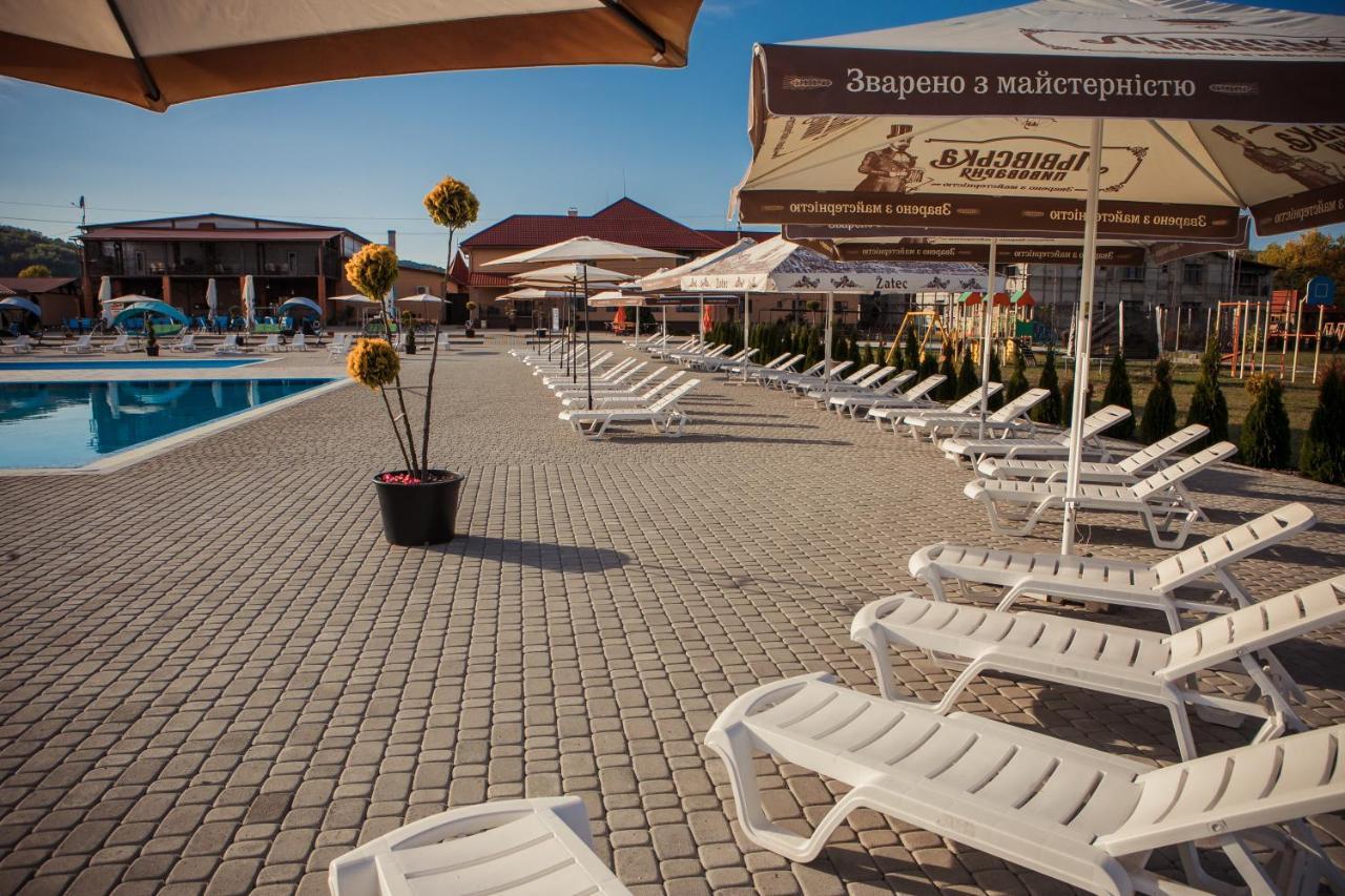 Illara Spa Hotel Irshava Exterior foto